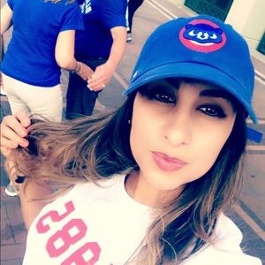 Meet your Posher, Isabel